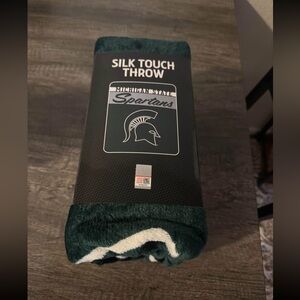 Michigan State Spartans Throw Blanket